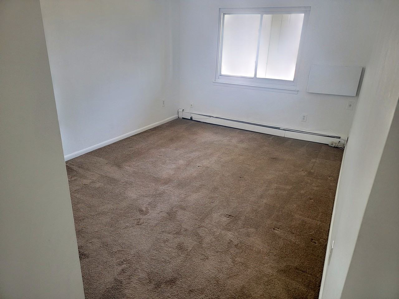 50-52 Croton Avenue 4 - Photo 3 of 6