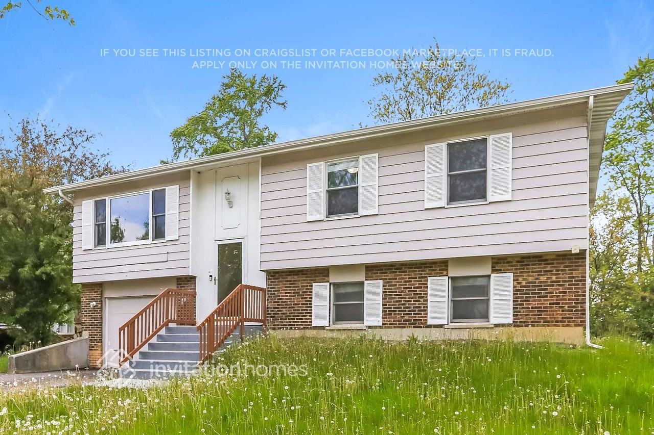 22462 Imperial Dr - Photo 4 of 18