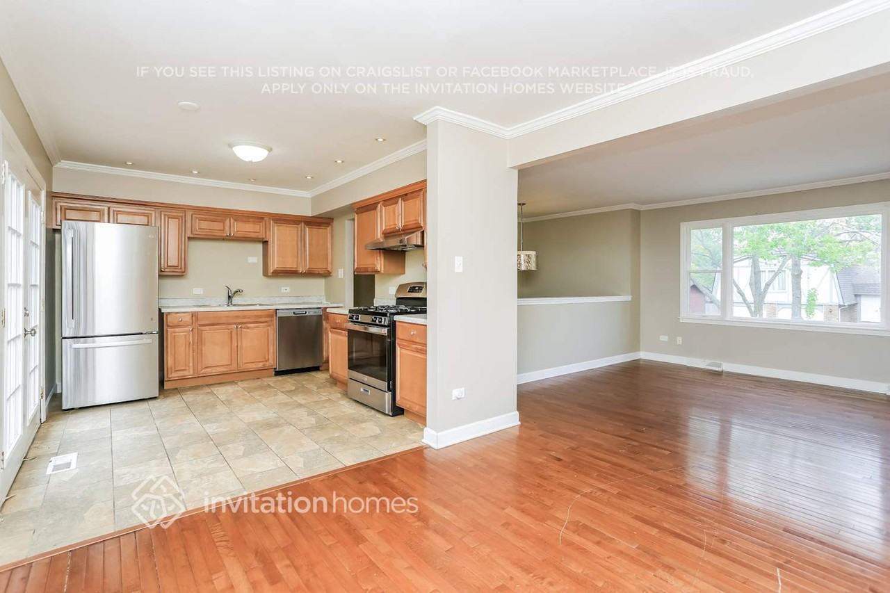 22462 Imperial Dr - Photo 7 of 18