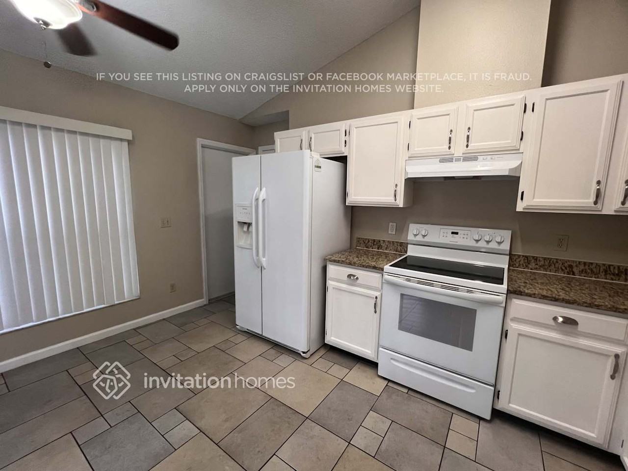 10717 Brice Ct - Photo 3 of 11