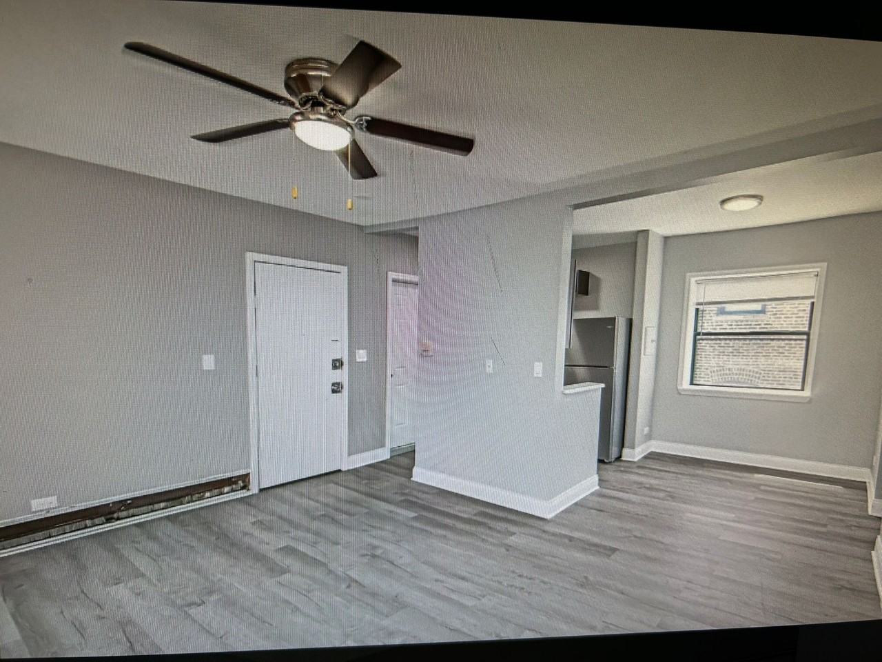 4611 South Drexel Blvd - Photo 3 of 6