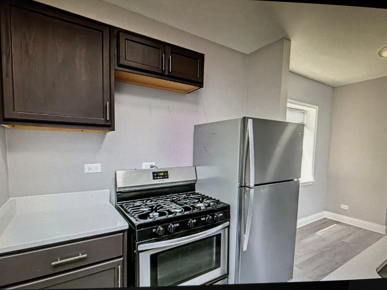 4611 South Drexel Blvd - Photo 5 of 6