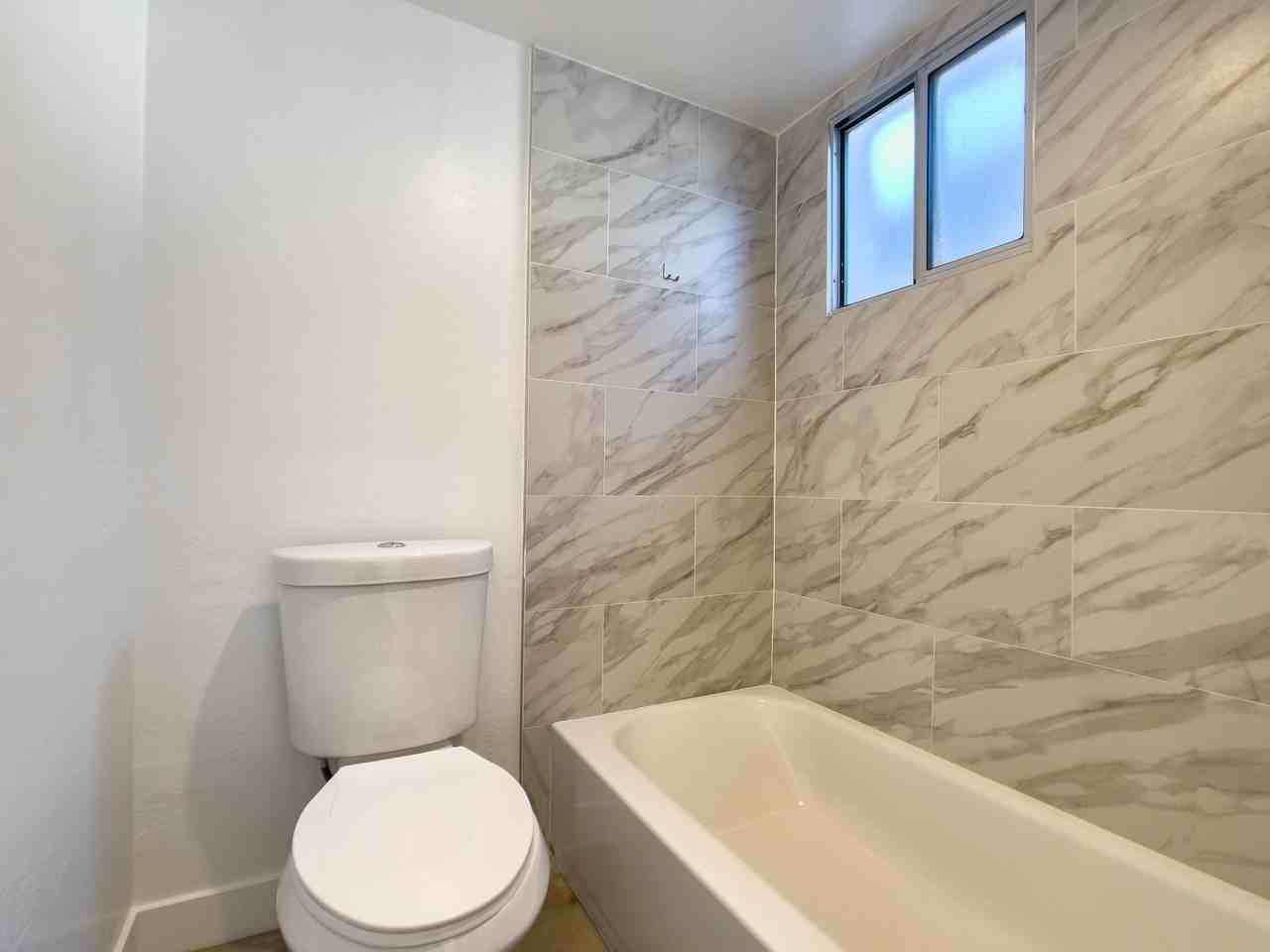 Fringe on 15th - Photo 6 of 18