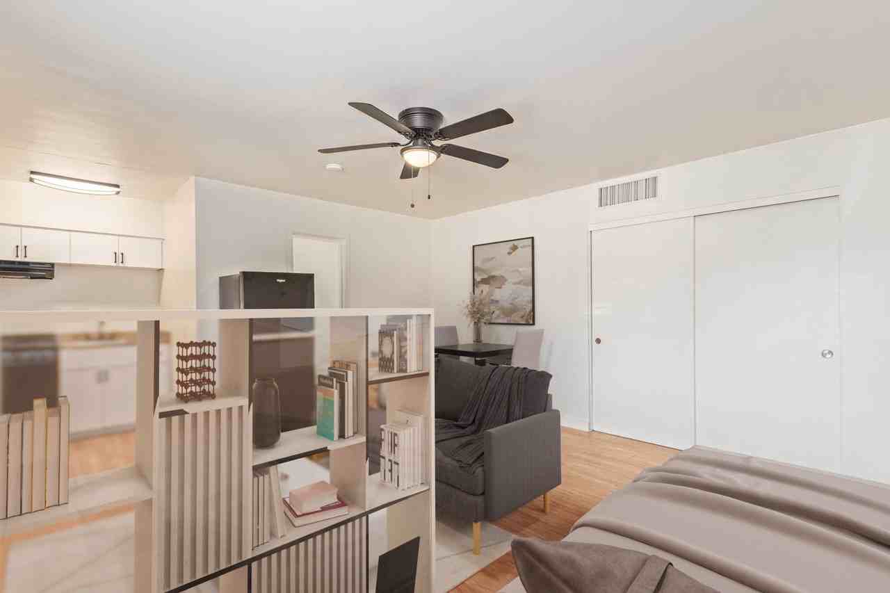 28 on Thomas - Photo 6 of 32