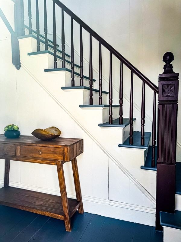 4 Fairbanks St - Photo 3 of 24