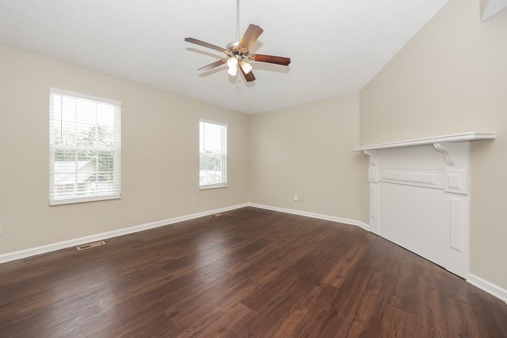 4008 Calumet Dr - Photo 4 of 17