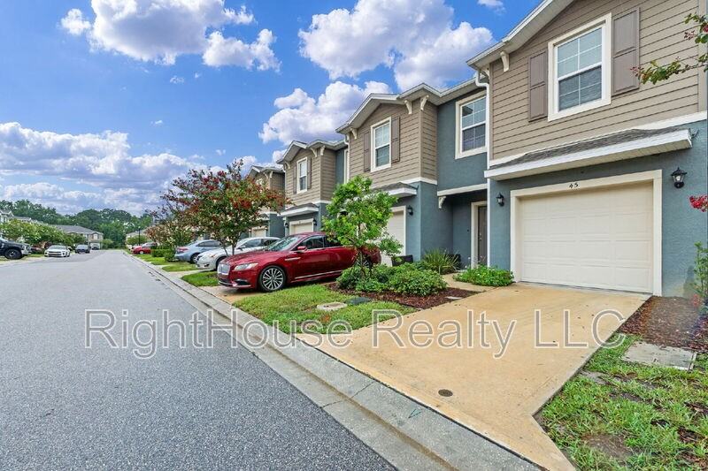 45 Bella Lago Circle - Photo 2 of 19