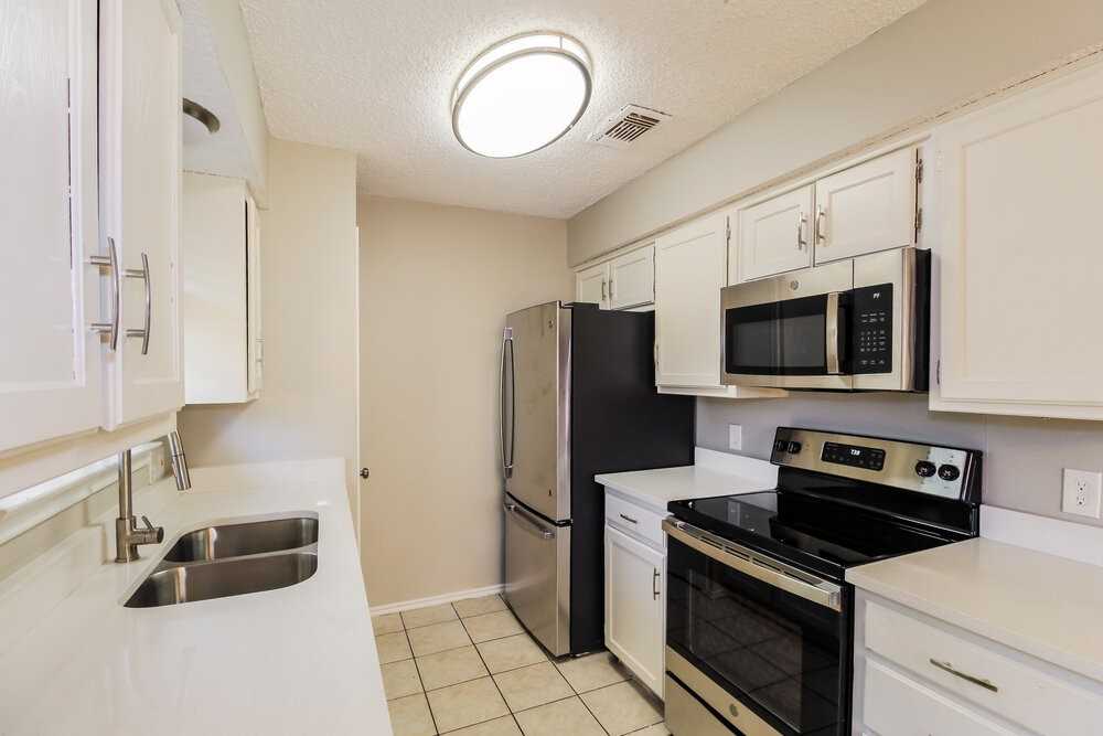 2800 Terry Ct - Photo 7 of 16