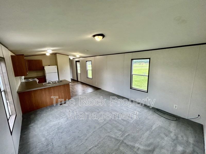 16334 County Road 3594 - Photo 2 of 11