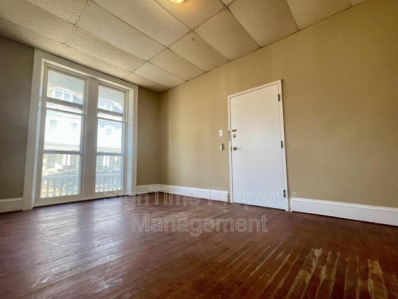 222 Summit Ave #1F - Photo 6 of 6