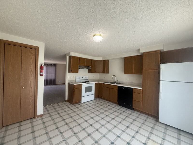 2709 1st Ave - Photo 6 of 25