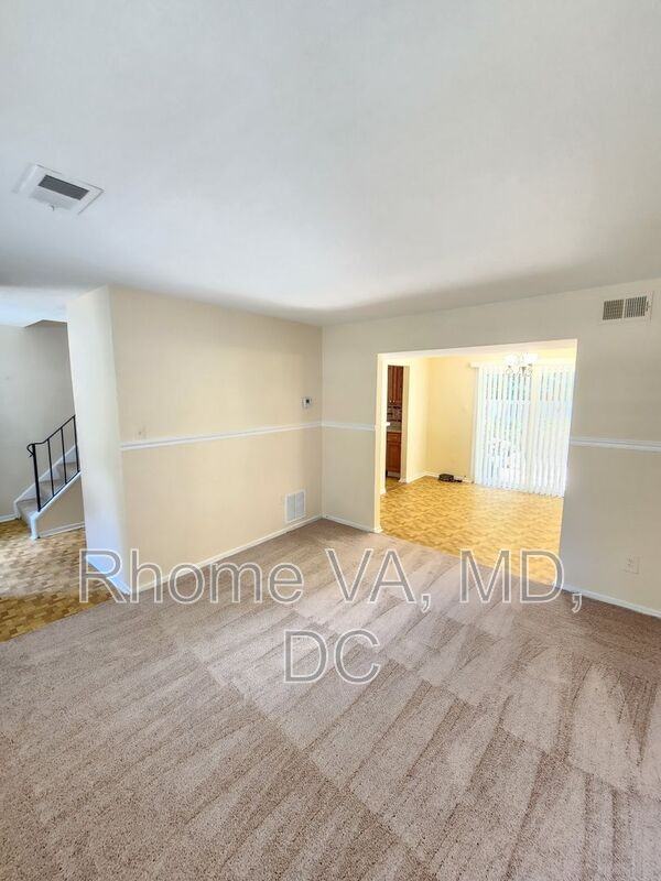 7752 Matisse Way - Photo 3 of 16
