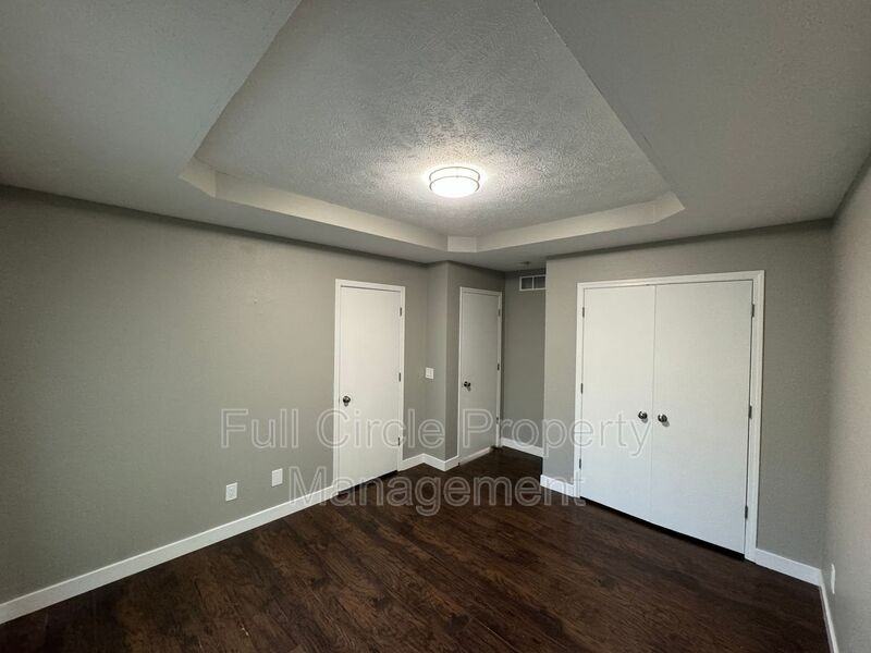 2710 N 1St St #4 - Photo 4 of 14