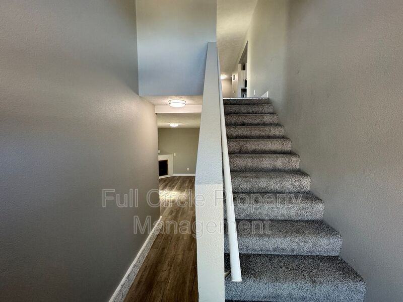 2710 N 1St St #4 - Photo 6 of 14