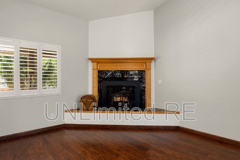 1614 Eagle Mountain Dr - Photo 6 of 28