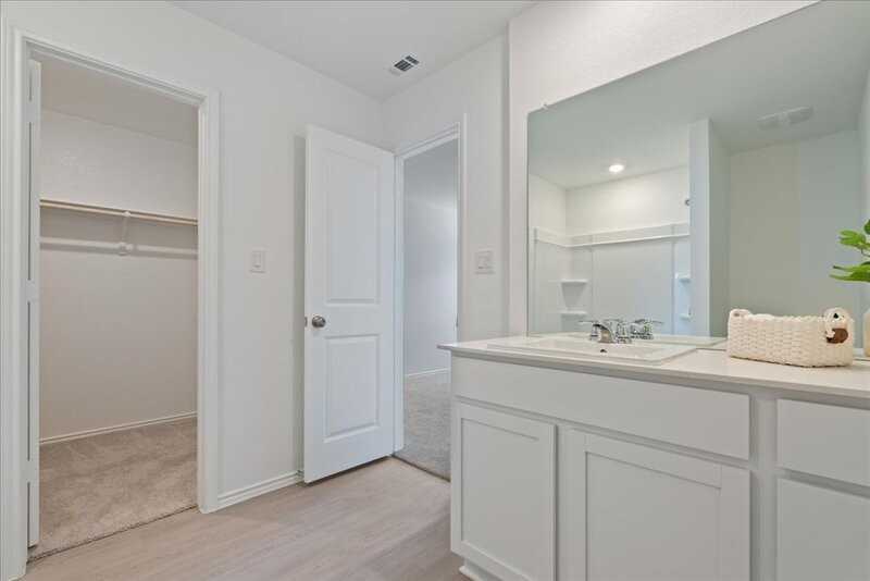 300 Twilight Breeze Way - Photo 5 of 33
