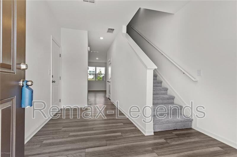 103 Rydal Way - Photo 2 of 16