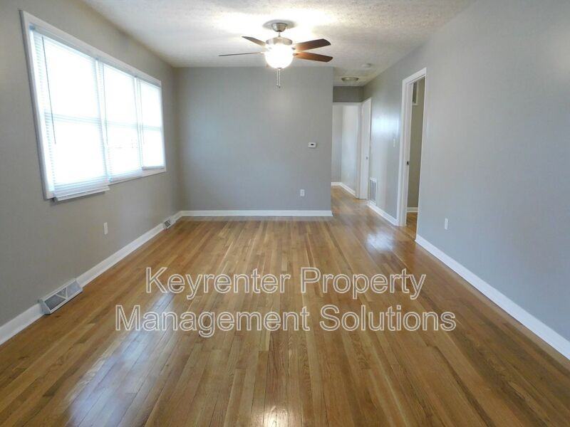 2317 Cortland St - Photo 3 of 37