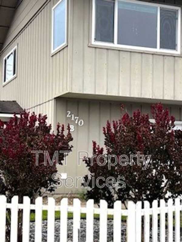 2170 - Photo 2 of 14