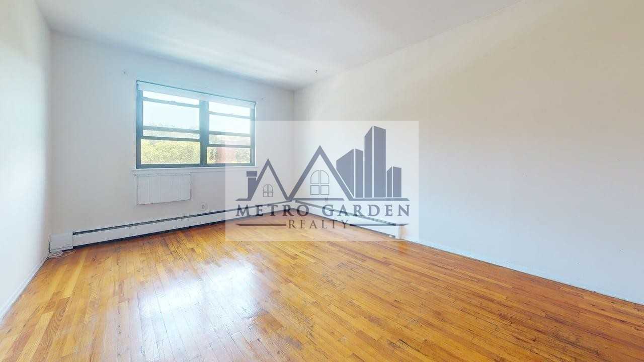 31-48 48th Street #3F - Photo 5 of 33