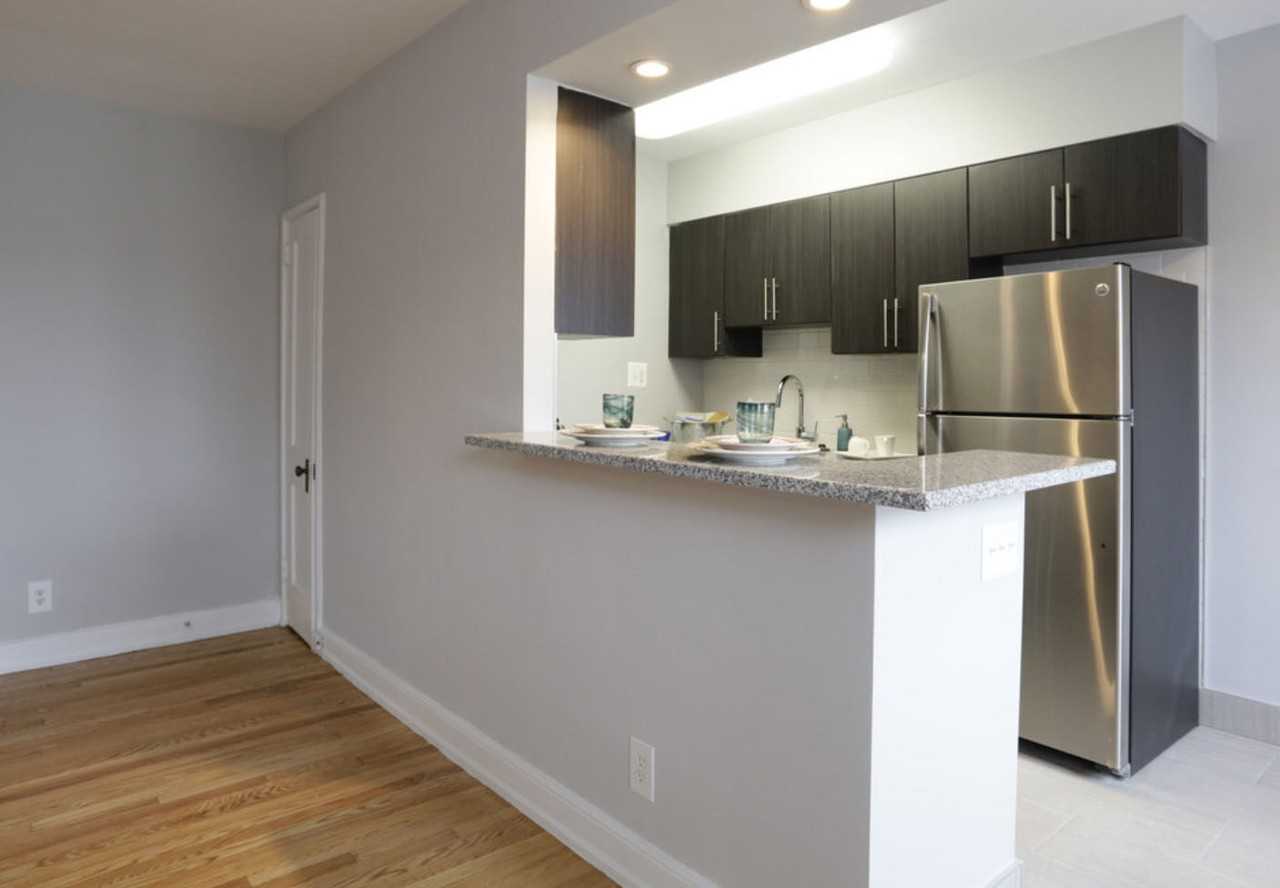 Montgomery Court - Photo 3 of 18