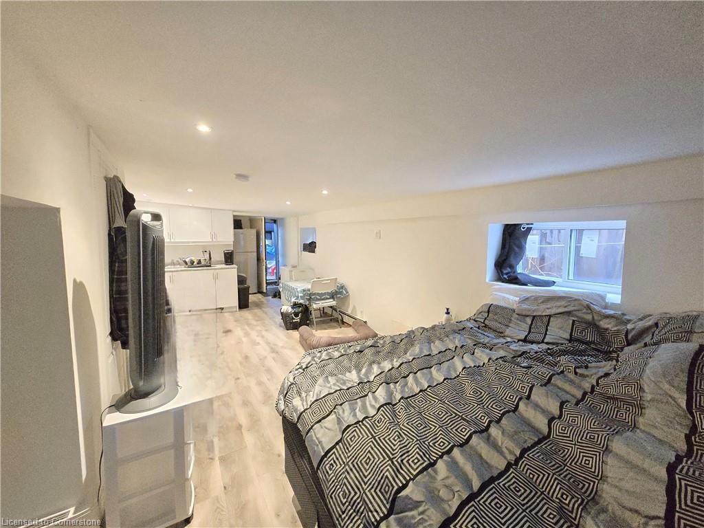 34 Plains Road West - Photo 3 of 5