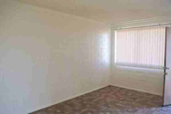 109 East Brinker Drive #C3 - Photo 3 of 17