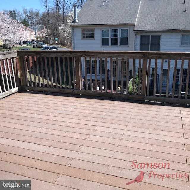 103 Stoney Brook Court - Photo 2 of 15