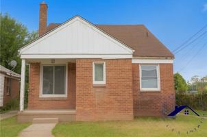 featured image of 16889 Biltmore Street