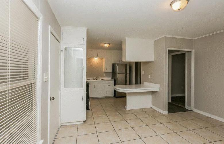 3301 Suncrest Dr - Photo 6 of 6