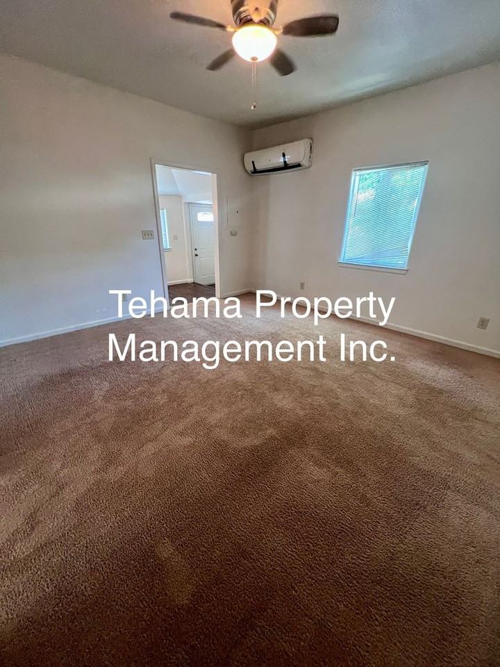 1332 Walbridge St - Photo 7 of 14