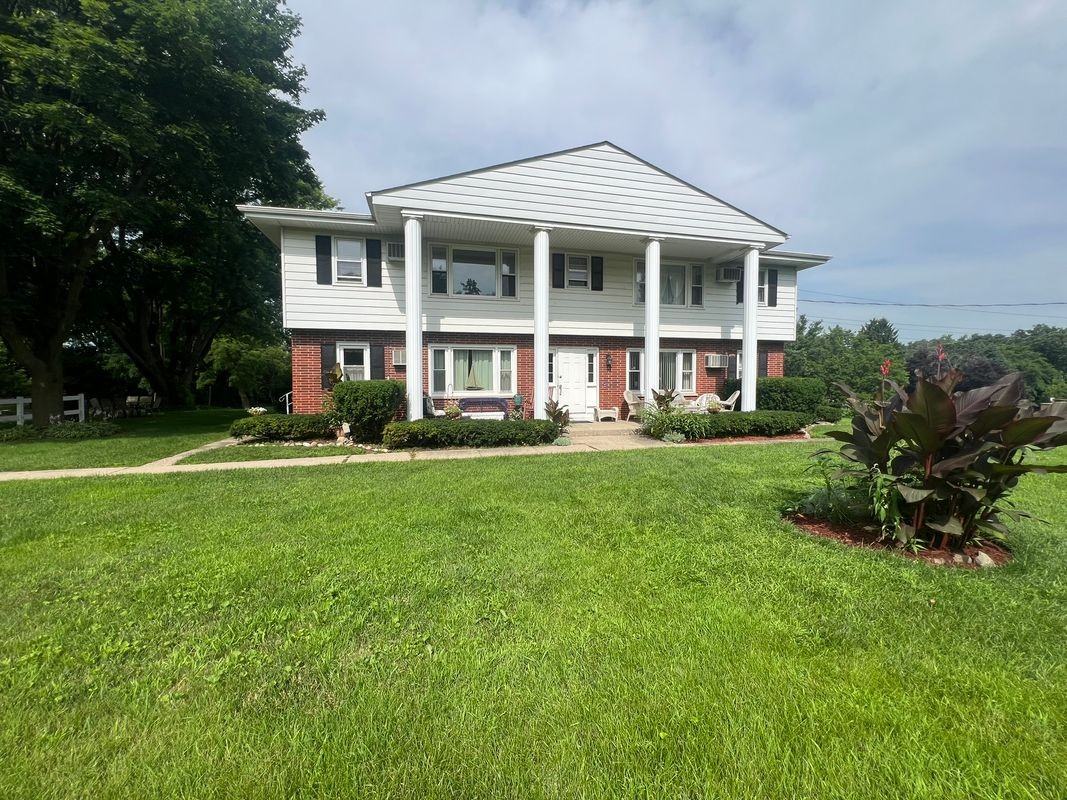 512 Hill St ##2s - Photo 2 of 14