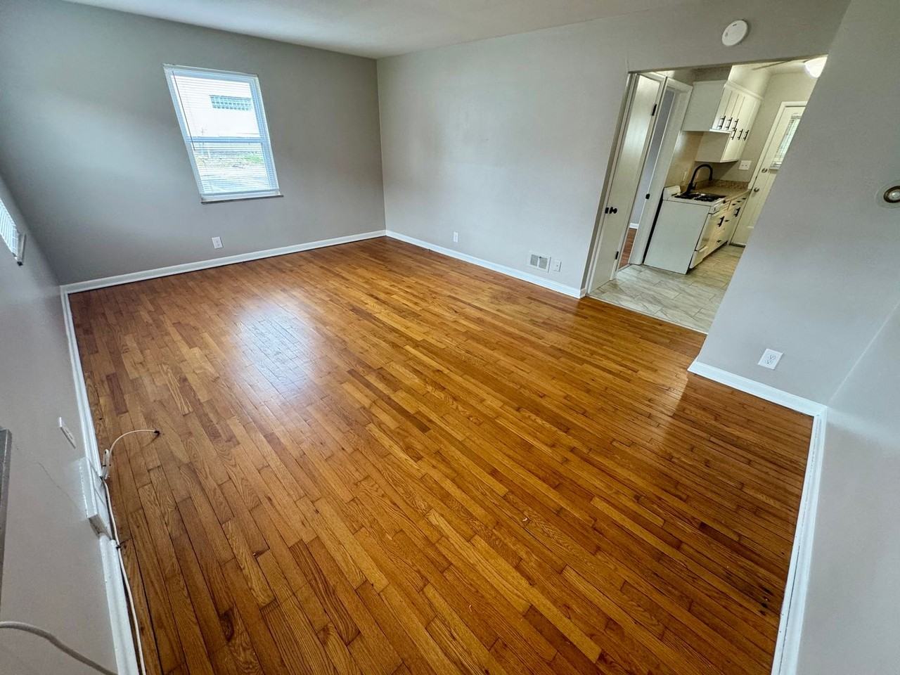 1224 King Ave #F - Photo 3 of 32