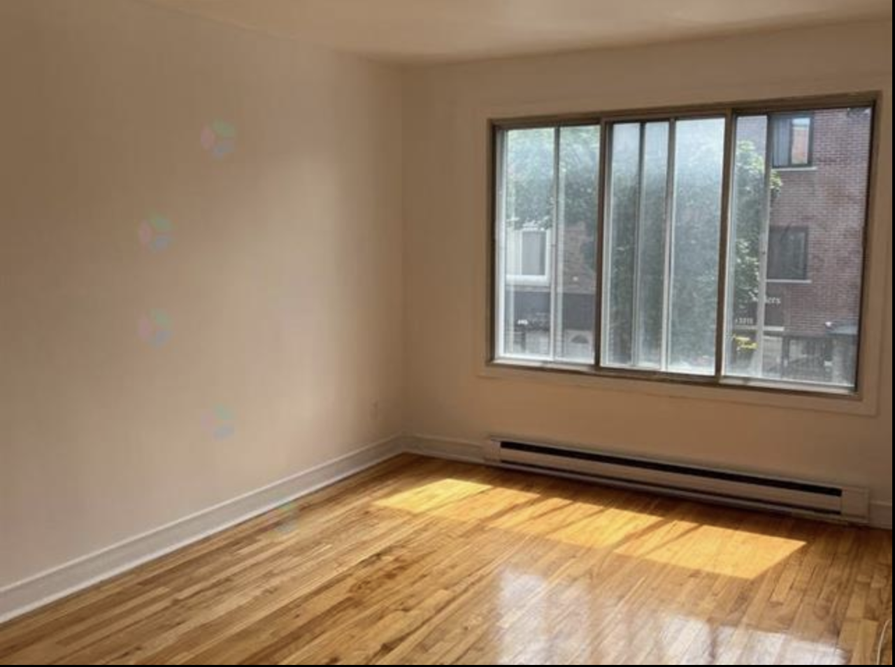 735 Rue de Liège Ouest - Photo 2 of 7