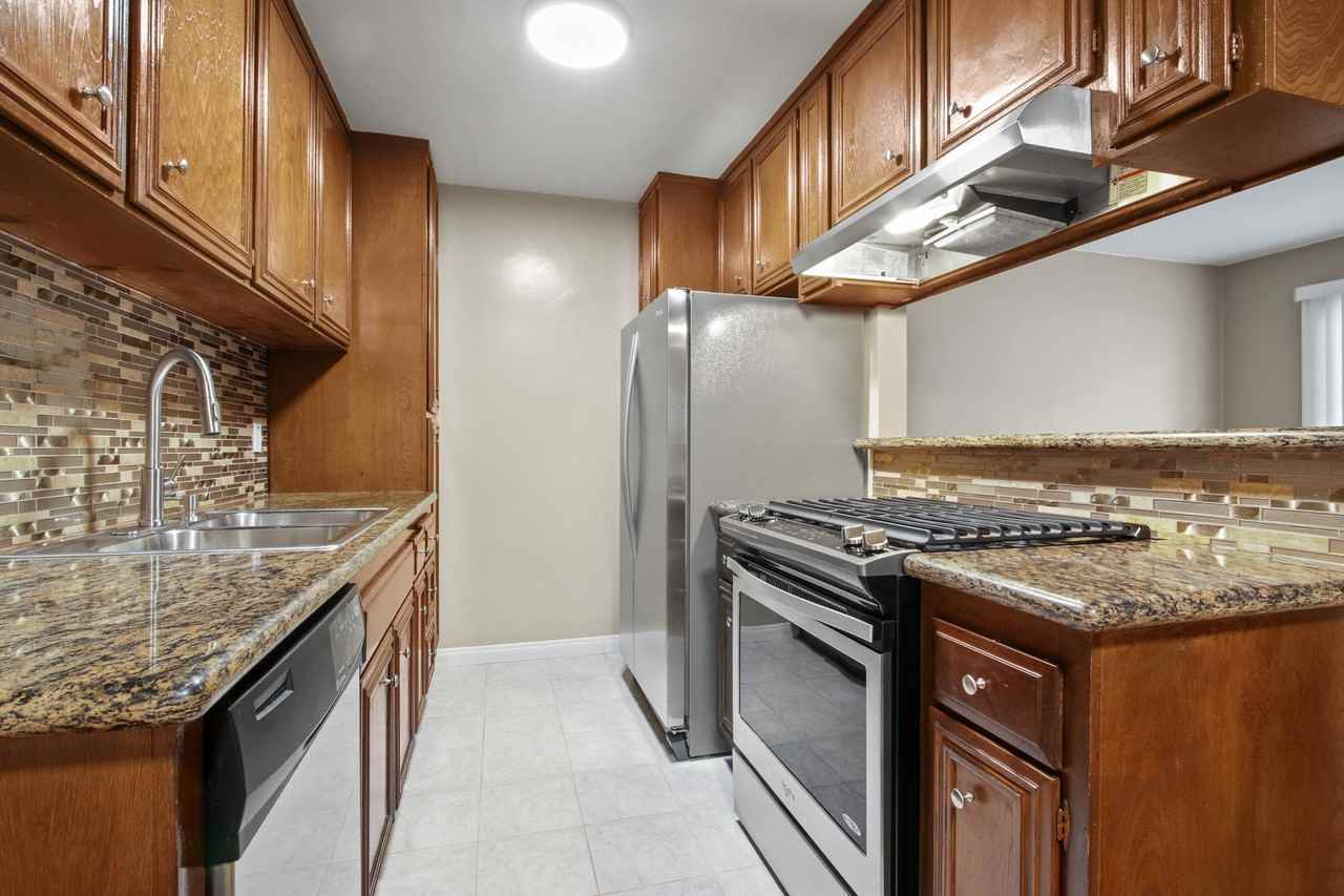 1234 Wellesley Ave in West LA - Photo 2 of 3