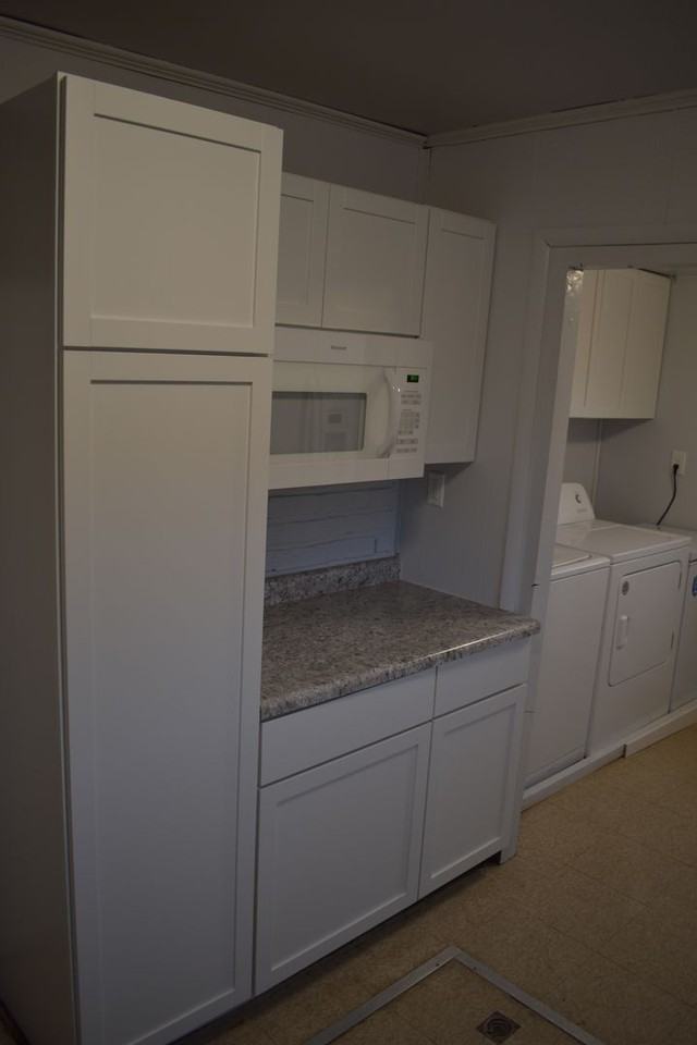 105 S 7th St - Photo 3 of 12