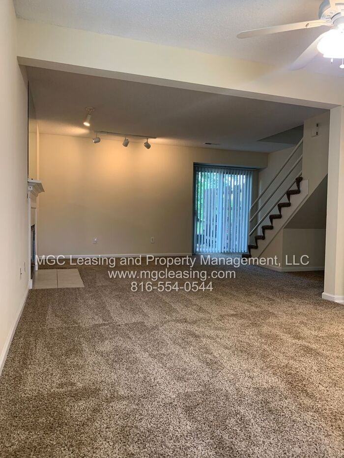 4604A Ne Whispering Winds Dr - Photo 2 of 23