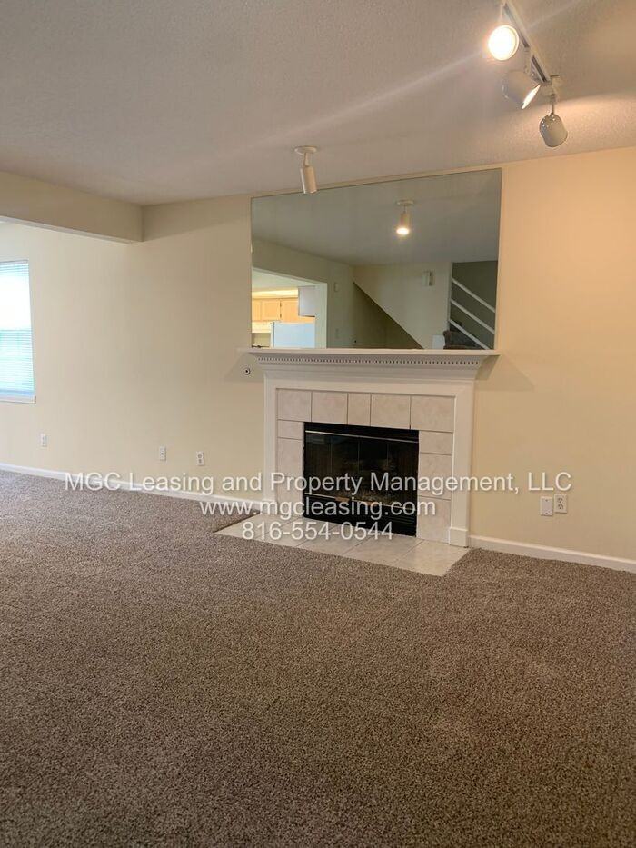 4604A Ne Whispering Winds Dr - Photo 3 of 23