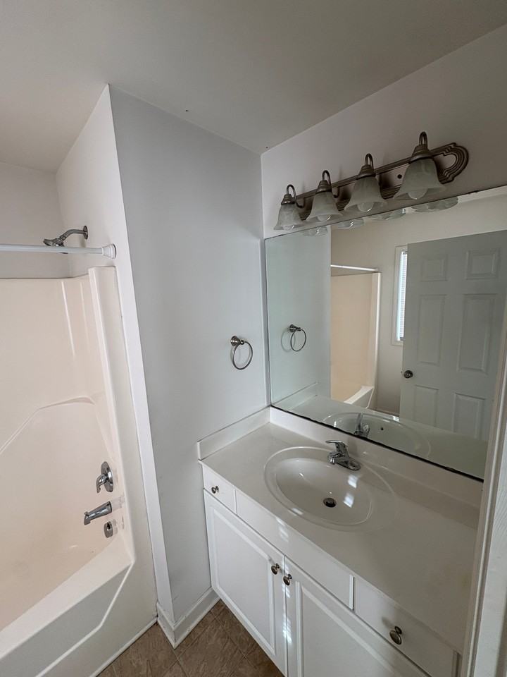 Durango Place - Photo 7 of 11