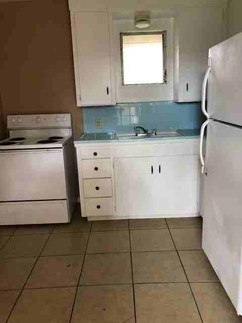 416 W Matz Ave - Photo 3 of 5