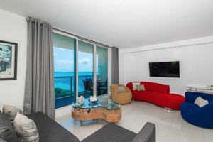 featured image of 2301 Collins Ave #1111