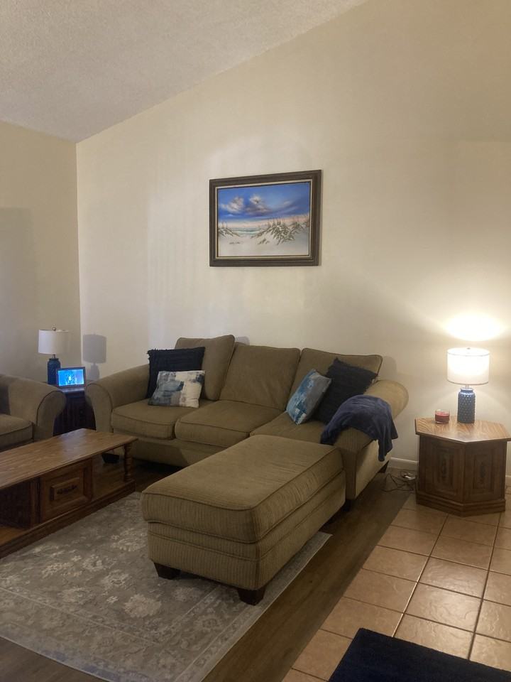 2700 Mizell Ave #201B - Photo 2 of 8