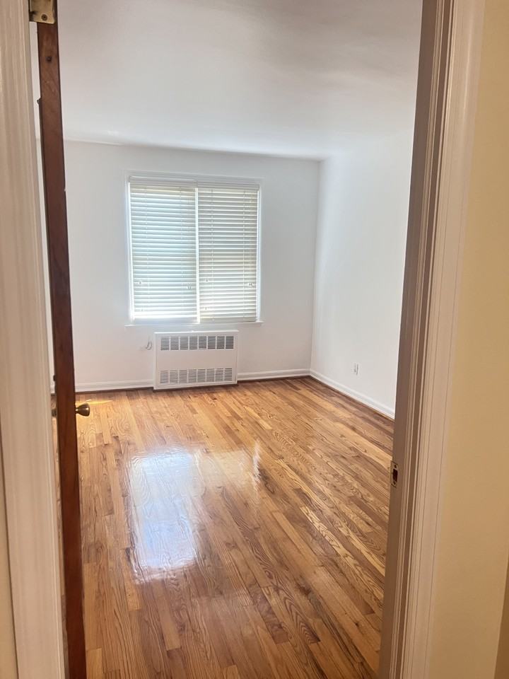 1349 East 84th Street and Avenue N #NA - Photo 4 of 6