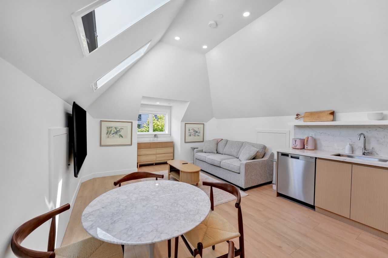 957 Nicola Street #201 - Photo 4 of 25