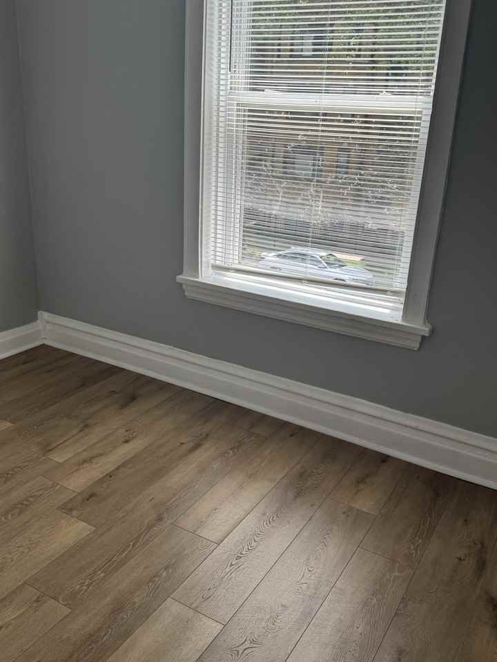 1446 East 69th Place - Photo 6 of 18