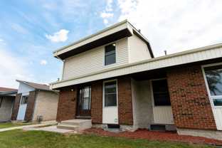 75 Oak Park Walk - Photo 1 of 1