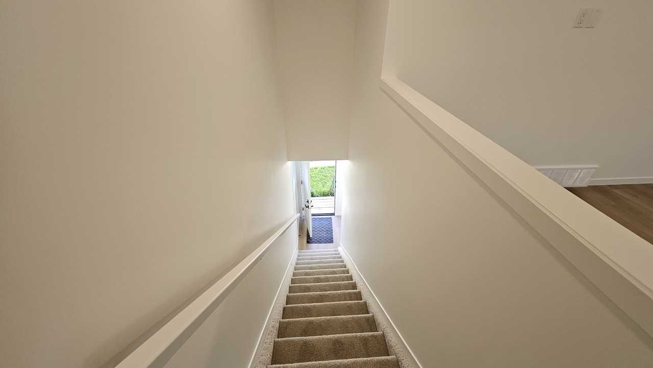 12006 91 Street NW #12006GAR - Photo 3 of 12