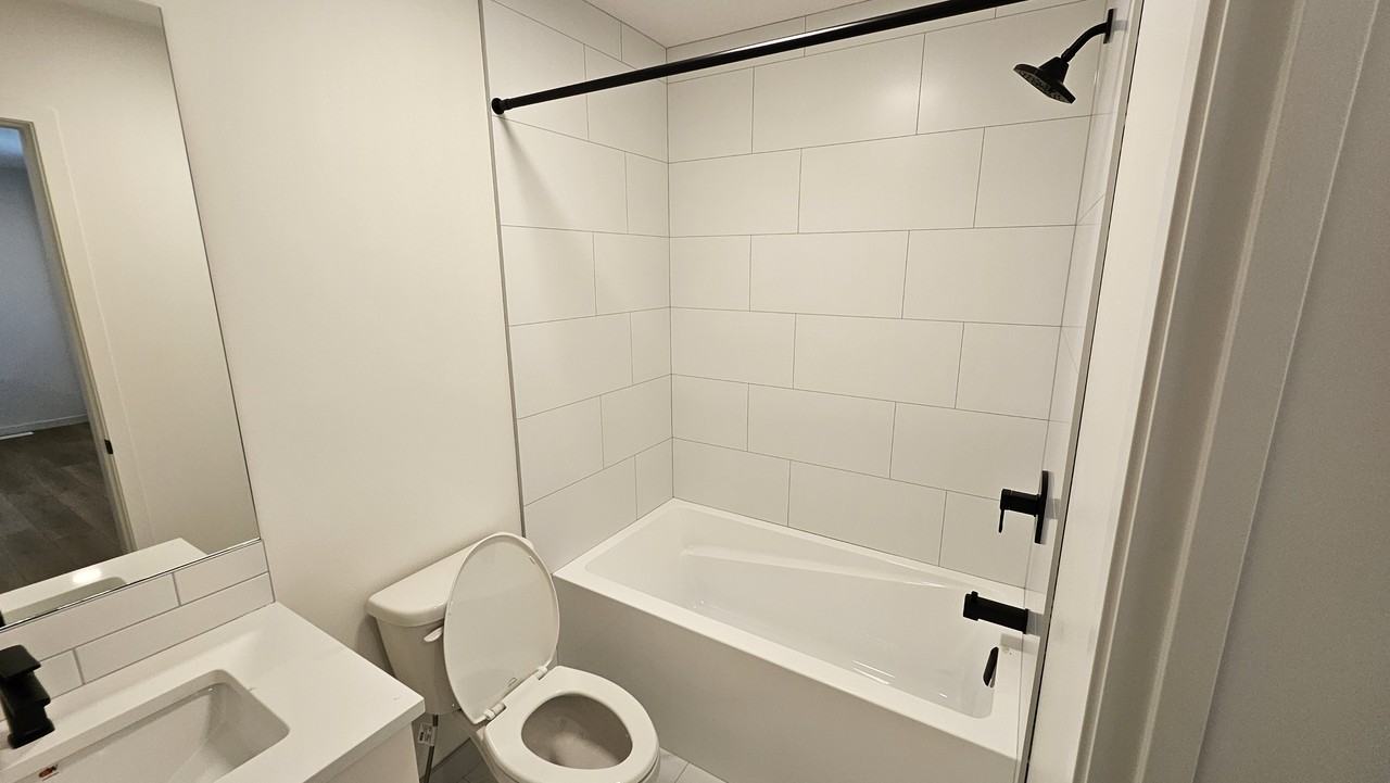 12006 91 Street NW #12006GAR - Photo 5 of 12