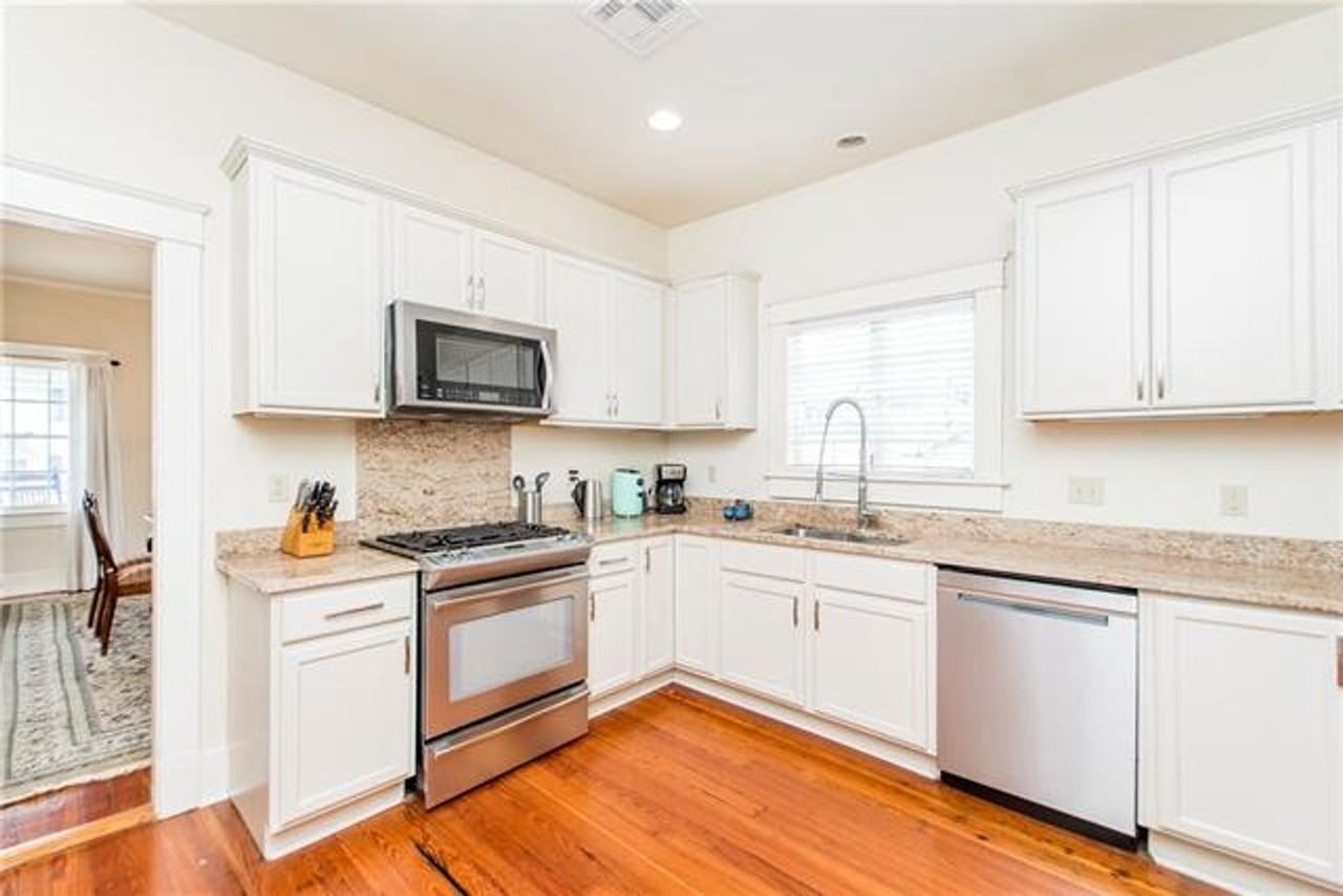 5829 5829 Clara St - 5829 Upper - Photo 5 of 23