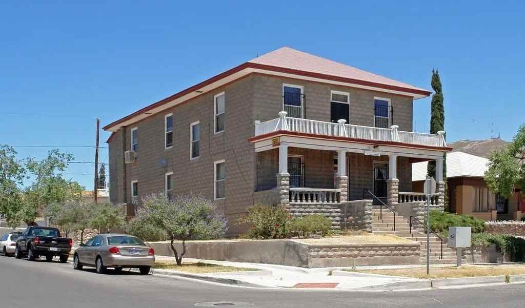 1001 E Nevada Ave - Photo 3 of 17